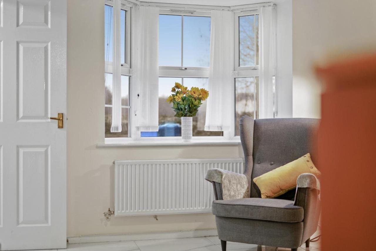 Tayberry Close Contractors & Leisure Apartment By Leecroft Stays Дарби Екстериор снимка