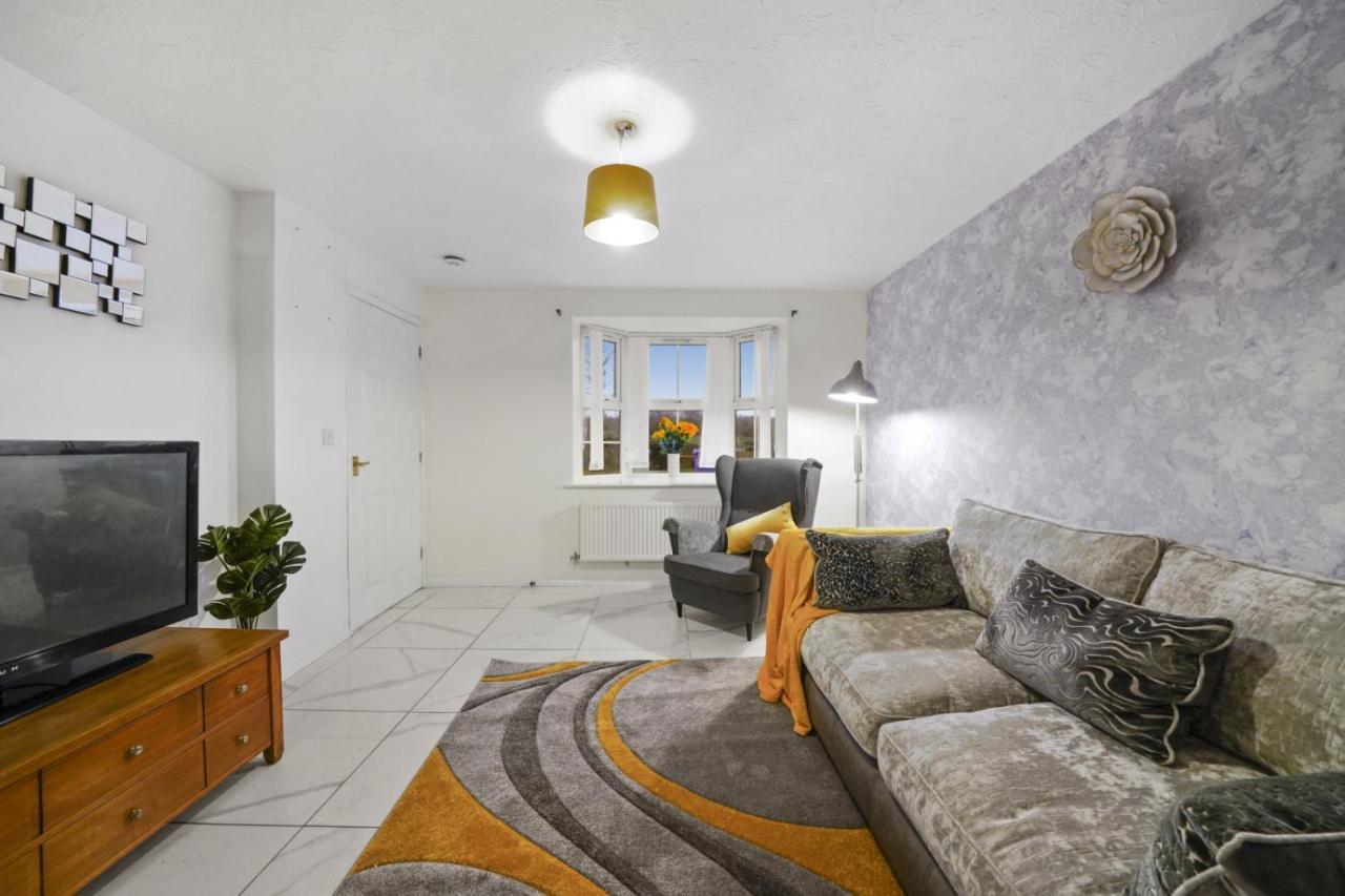 Tayberry Close Contractors & Leisure Apartment By Leecroft Stays Дарби Екстериор снимка