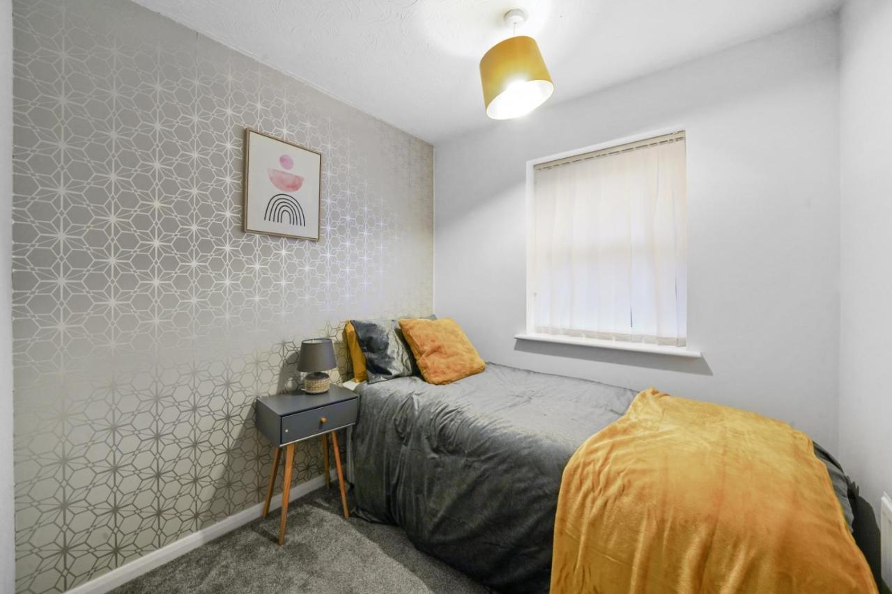 Tayberry Close Contractors & Leisure Apartment By Leecroft Stays Дарби Екстериор снимка