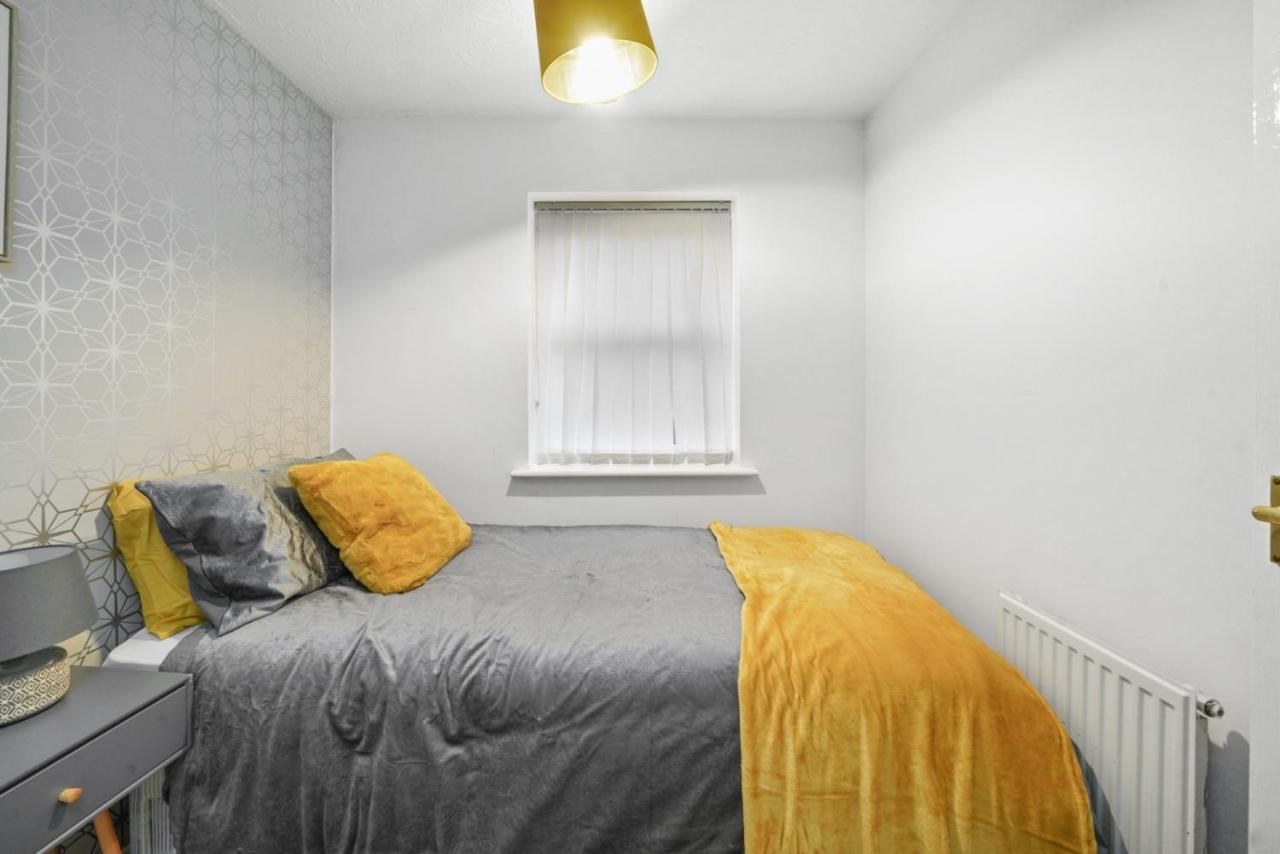 Tayberry Close Contractors & Leisure Apartment By Leecroft Stays Дарби Екстериор снимка